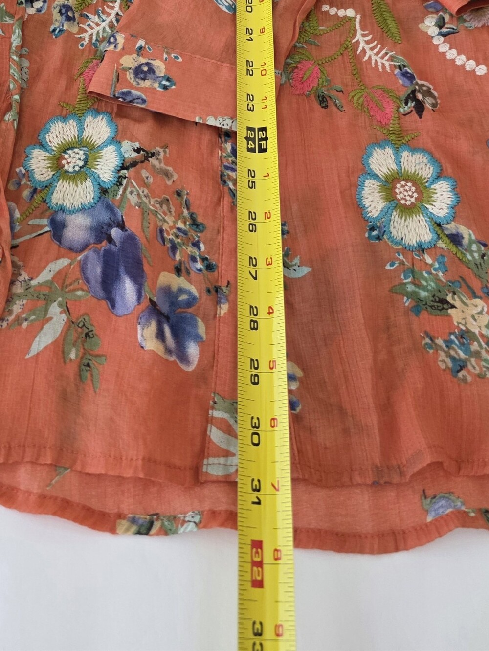 Soft Surroundings Medium Coral Blue Embroidered Blouse Vekvet Collar Long Sleeve - Picture 9 of 10
